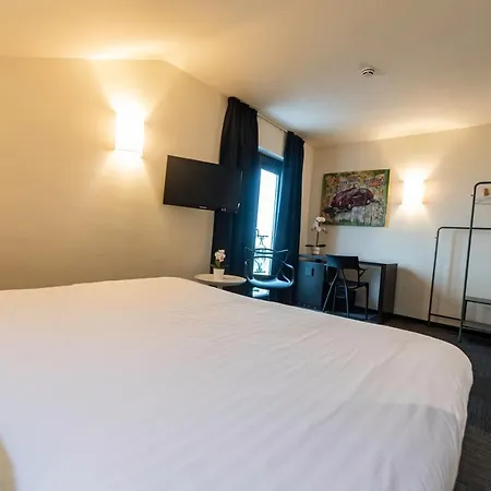 Hotel Smart -