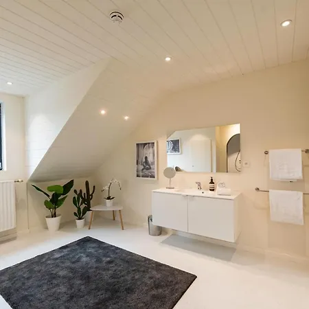 Smart - מלון באטיס