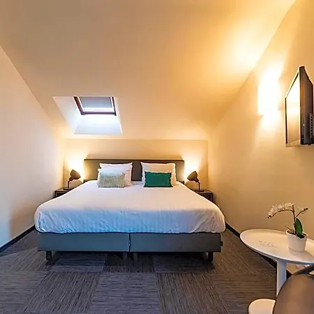 Hotel Smart -